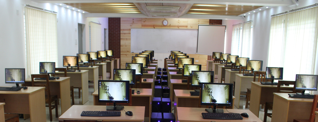 ৪ বছর মেয়াদী ডিপ্লোমা ইন ইঞ্জিনিয়ারিং